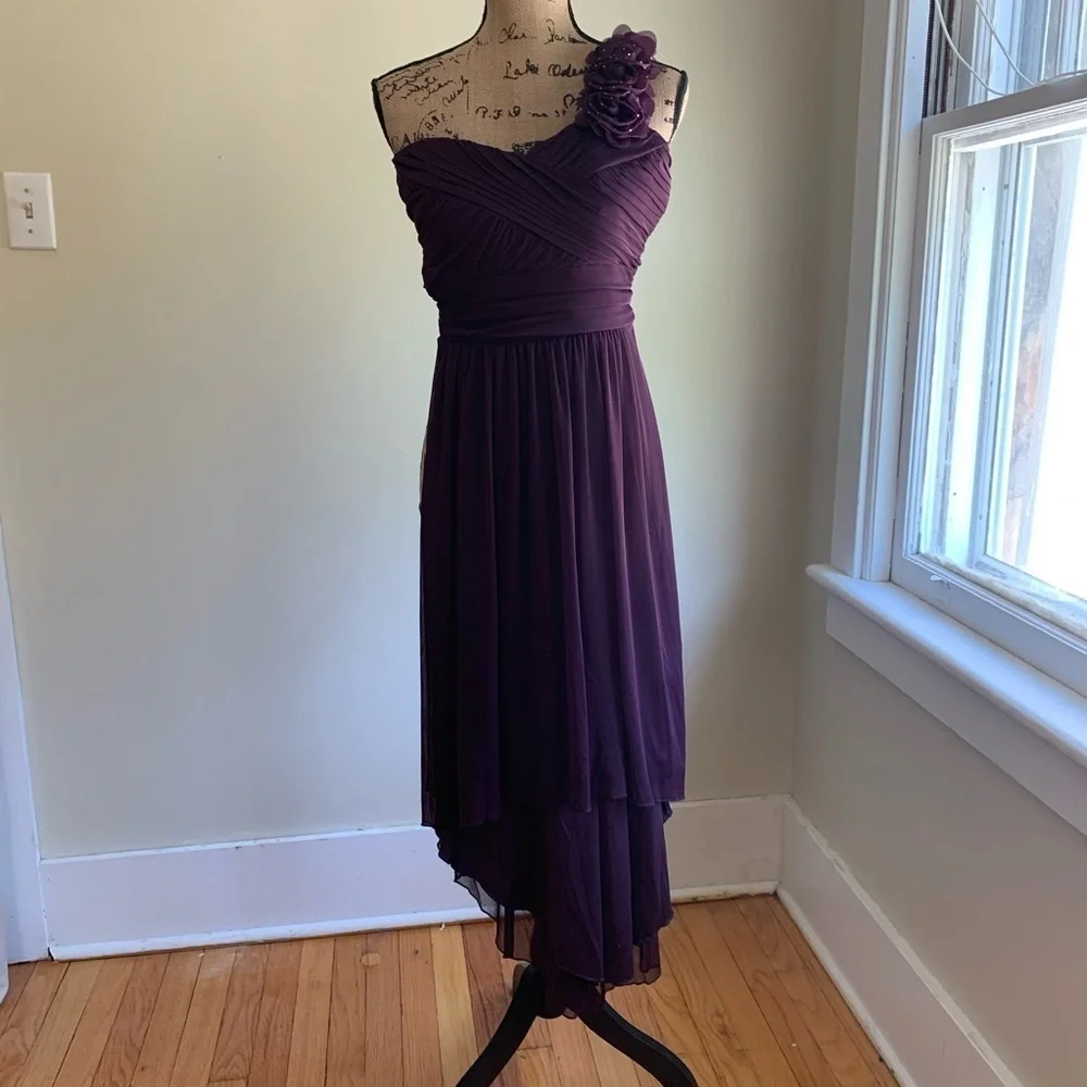 DB Studio one shoulder belted purple dress 8/10